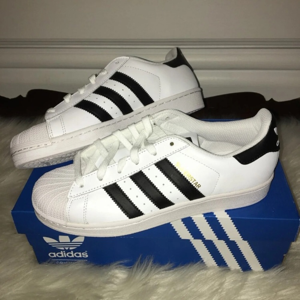 Adidas Superstar white with black detail